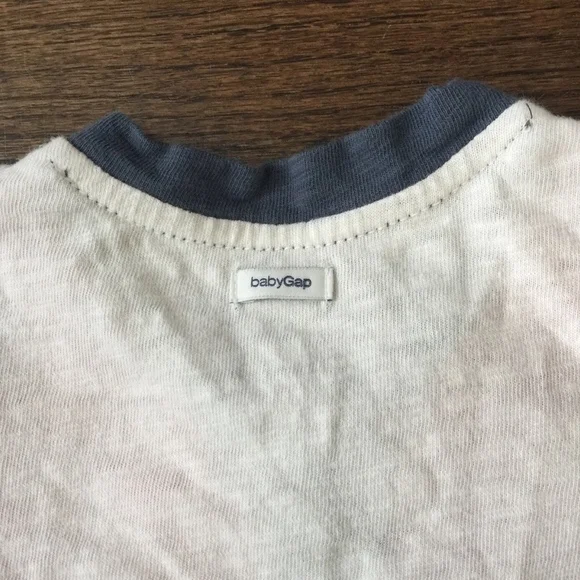 EUC BabyGap Shirt Size 0-3M‎ - Picture 5 of 5
